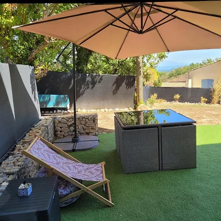 Equipe En Rez-de-jardin Entre Gard Et Ardeche Apartamento Saint-Julien-de-Peyrolas
